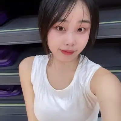 谭龙